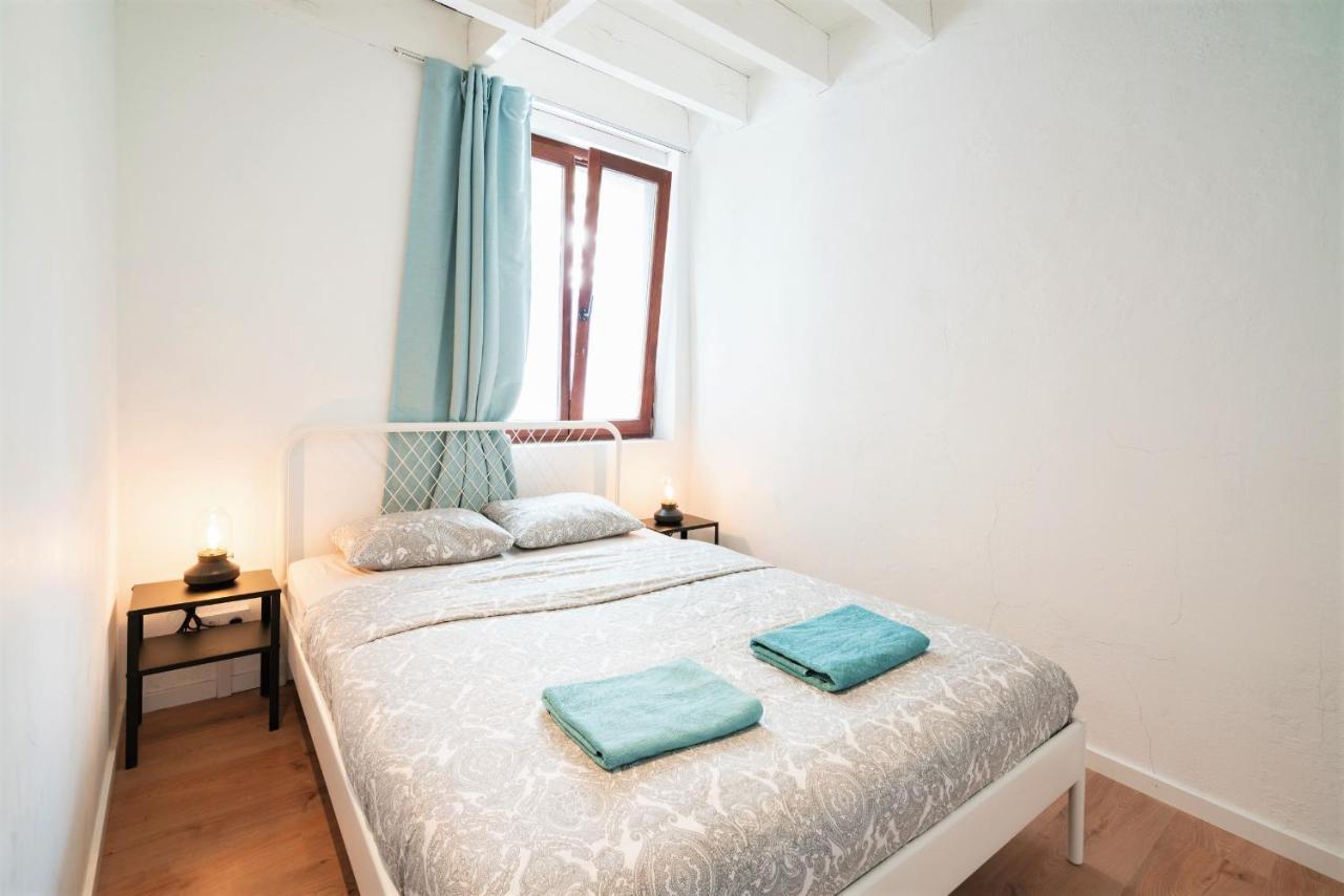 Saint Pauls Apartments แอนต์เวิร์ป ภายนอก รูปภาพ
